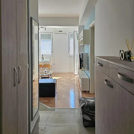 Apartment Al Mana Skopje